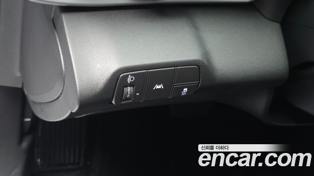 Hyundai AVANTE 2023 — photo 26