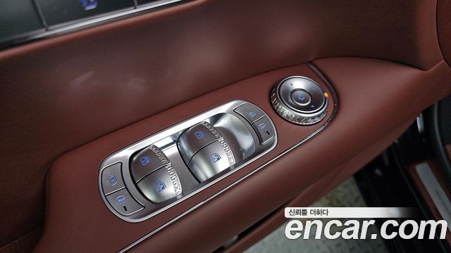 Genesis G90 2023 — photo 23