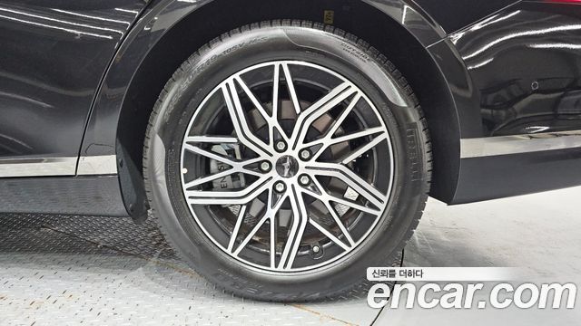 Genesis G90 2023 — photo 7