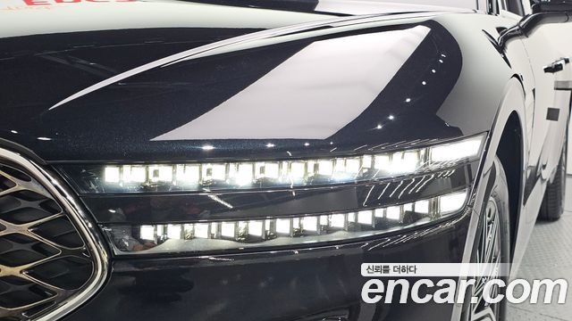 Genesis G90 2023 — photo 8