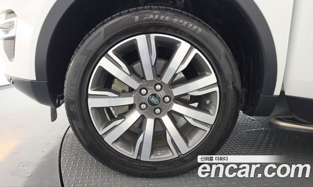 Land Rover Discovery Sport 2018 — photo 5