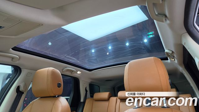Land Rover Discovery Sport 2018 — photo 21