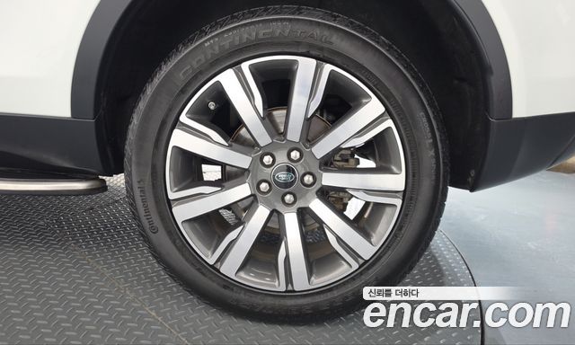 Land Rover Discovery Sport 2018 — photo 7