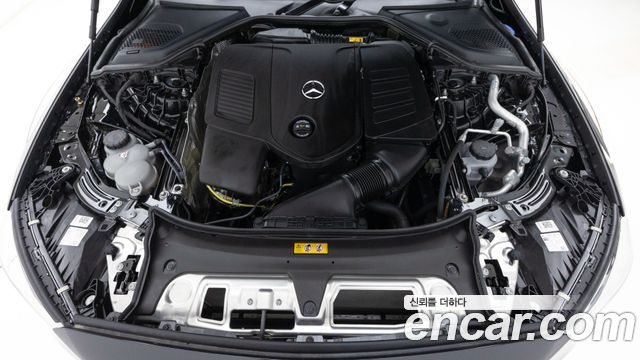 Mercedes-Benz E-Class 2026 — photo 6