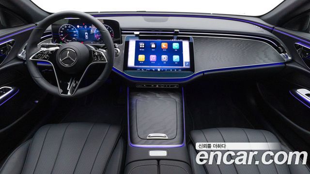 Mercedes-Benz E-Class 2026 — photo 7