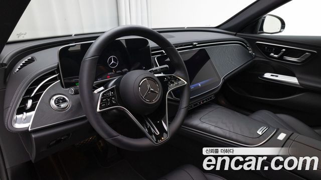 Mercedes-Benz E-Class 2026 — photo 13