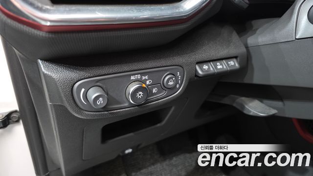 Chevrolet Korea Trailblazer 2021 — photo 20