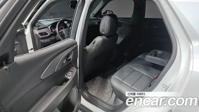 Chevrolet Korea Trailblazer 2021 — photo 16