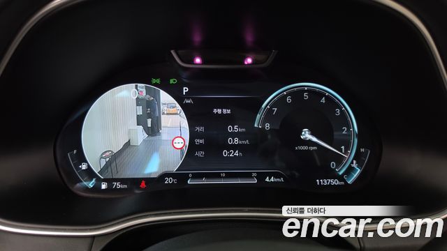 Genesis GV80 2023 — photo 11