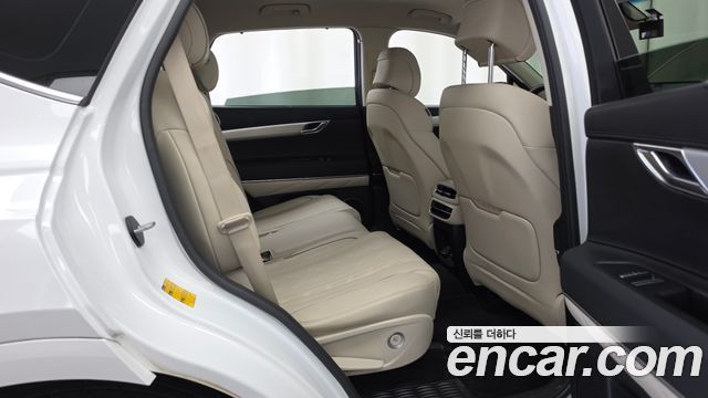 Genesis GV80 2023 — photo 18