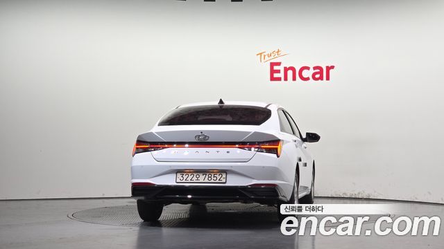 Hyundai AVANTE 2021 — photo 4