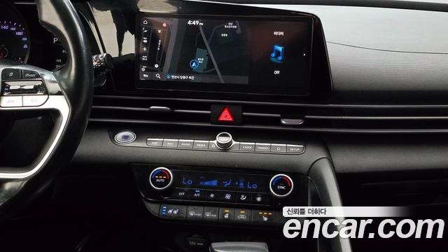 Hyundai AVANTE 2021 — photo 19