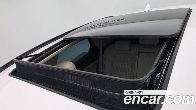 Genesis GV70 2024 — photo 18