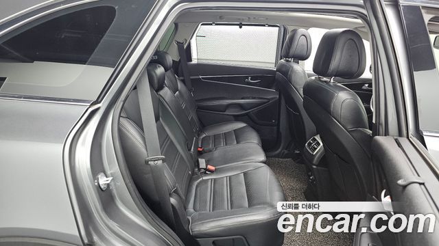 Kia Sorento 2015 — photo 11
