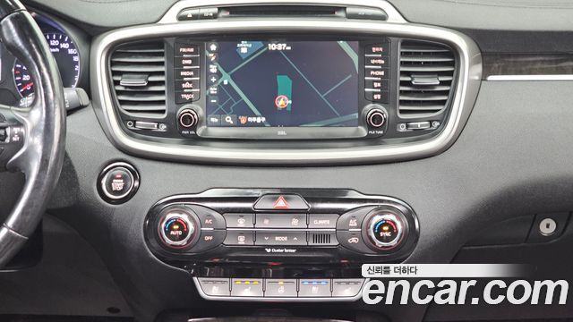 Kia Sorento 2015 — photo 14