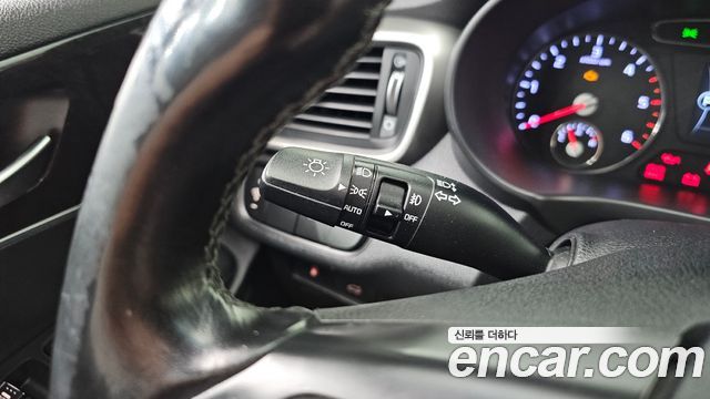 Kia Sorento 2015 — photo 16