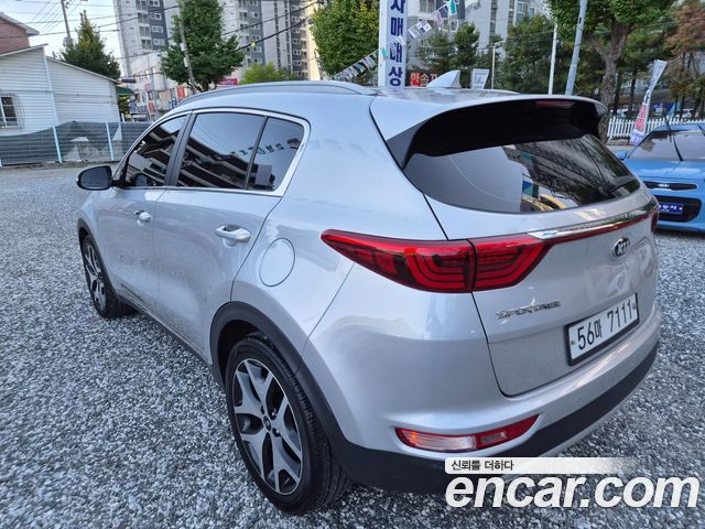 Kia Sportage 2018 — photo 4