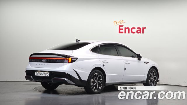 Hyundai Sonata 2026 — photo 2