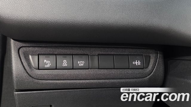 Peugeot 208 2014 — photo 13