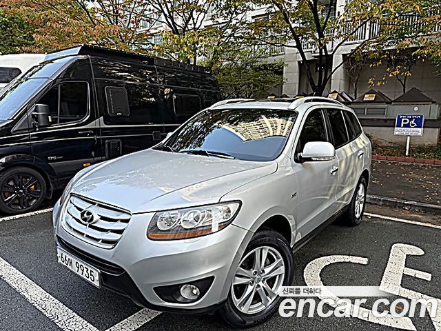 Hyundai Santafe 2010 — photo 1