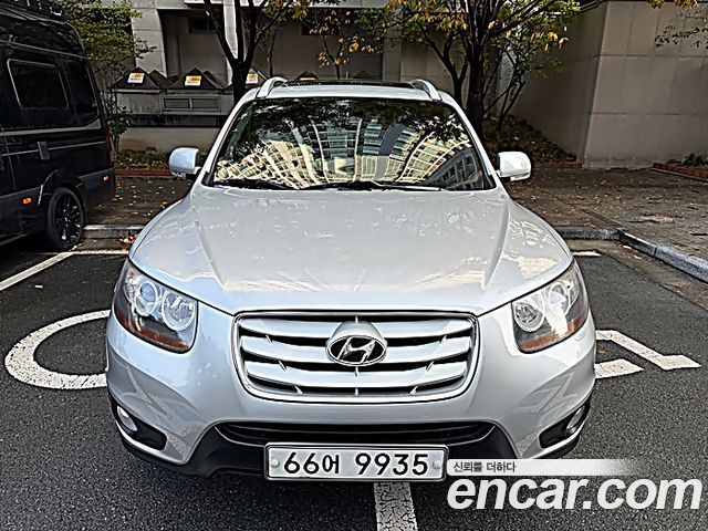 Hyundai Santafe 2010 — photo 3