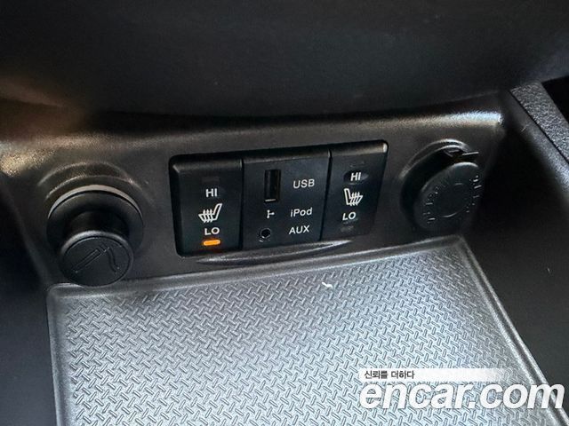 Hyundai Santafe 2010 — photo 11