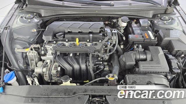 Hyundai AVANTE 2021 — photo 6