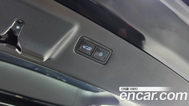 Hyundai Santafe 2025 — photo 21