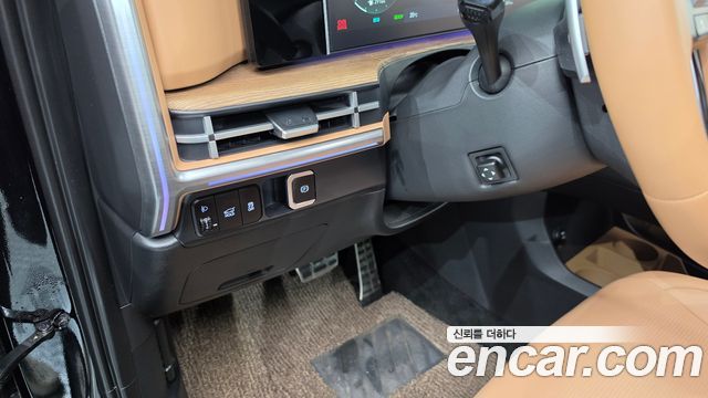 Hyundai Santafe 2025 — photo 25