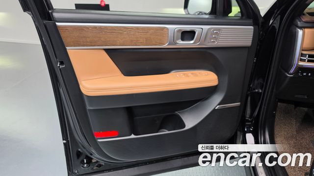 Hyundai Santafe 2025 — photo 14