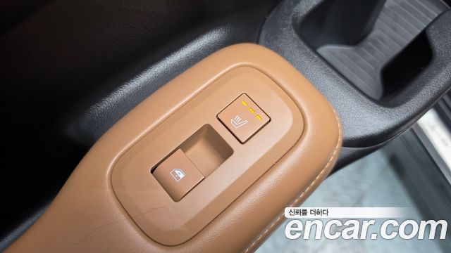 Hyundai Santafe 2025 — photo 27