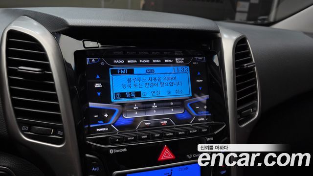 Hyundai i30 2014 — photo 21