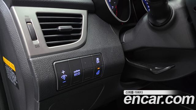 Hyundai i30 2014 — photo 23