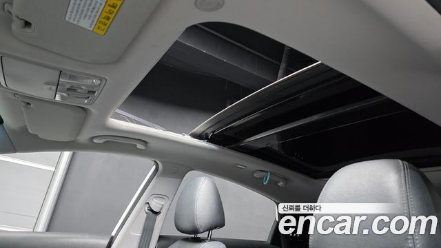 Hyundai i30 2014 — photo 29