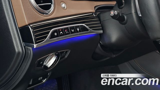 Mercedes-Benz S-Class 2018 — photo 16