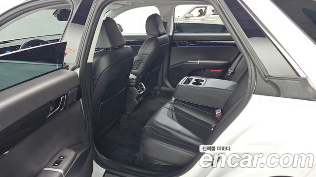 Hyundai Grandeur 2023 — photo 17