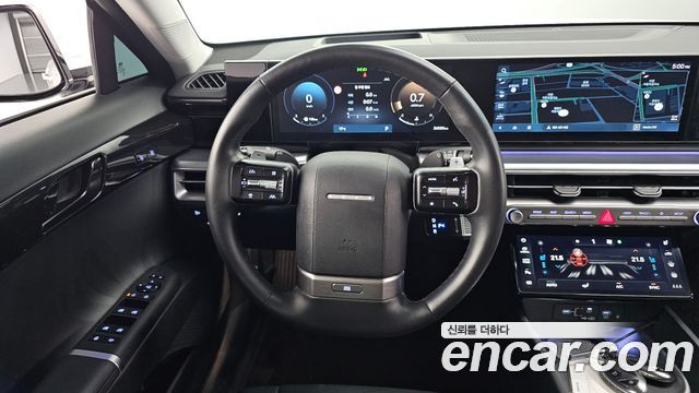 Hyundai Grandeur 2023 — photo 18