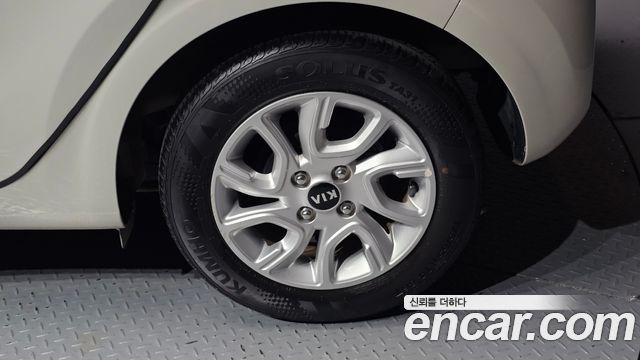 Kia morning 2018 — photo 7