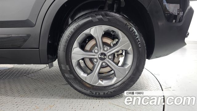 Kia Seltos 2023 — photo 7