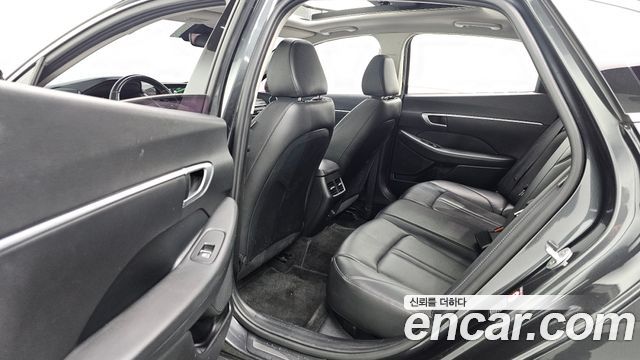 Hyundai Sonata 2020 — photo 12