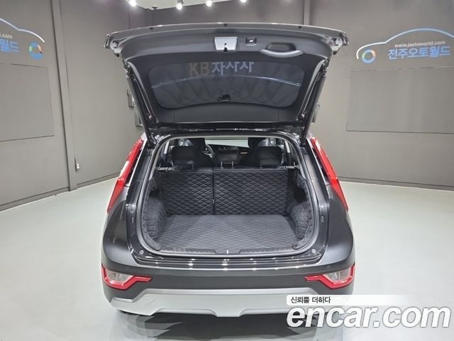 Kia Niro 2022 — photo 18