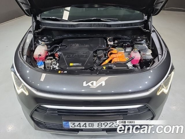 Kia Niro 2022 — photo 20