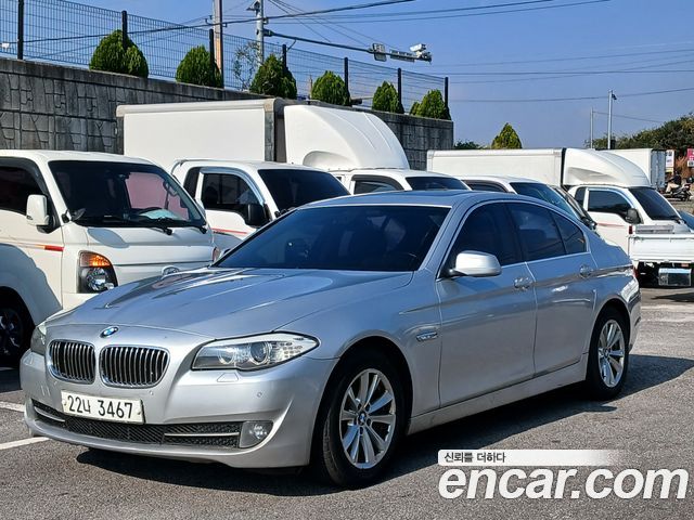 BMW 5-Series 2011 — photo 3