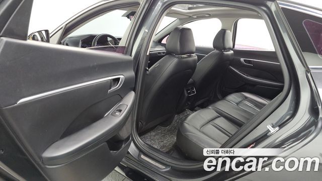 Hyundai Sonata 2020 — photo 16