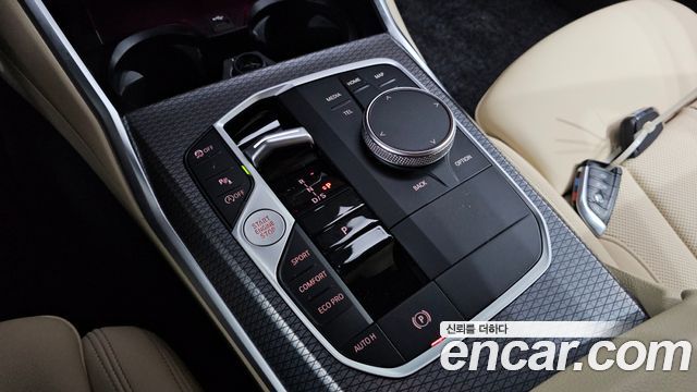 BMW 3-Series 2024 — photo 12