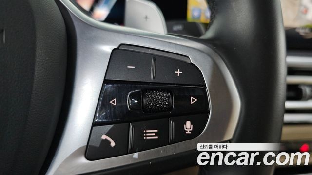 BMW 3-Series 2024 — photo 28