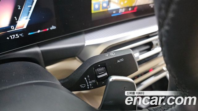 BMW 3-Series 2024 — photo 29