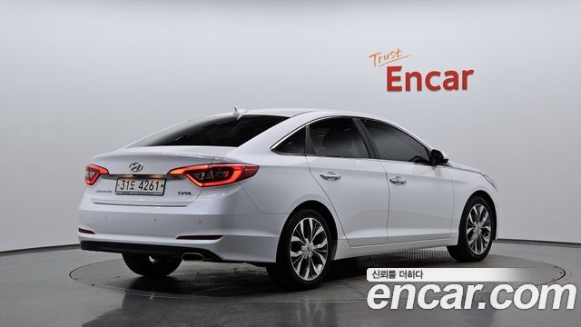 Hyundai Sonata 2015 — photo 2