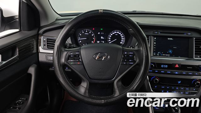 Hyundai Sonata 2015 — photo 19