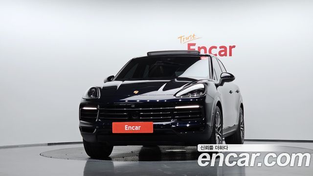 Porsche Cayenne 2022 — photo 3